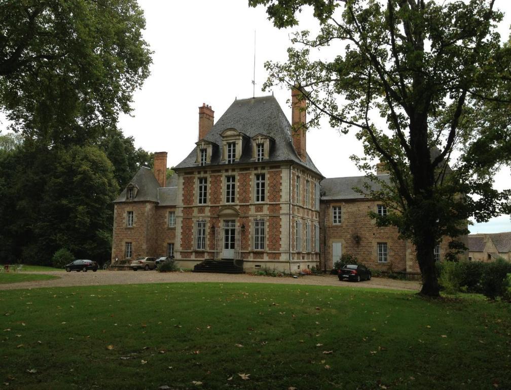 Chateau De Villars Villeneuve-sur-Allier Экстерьер фото